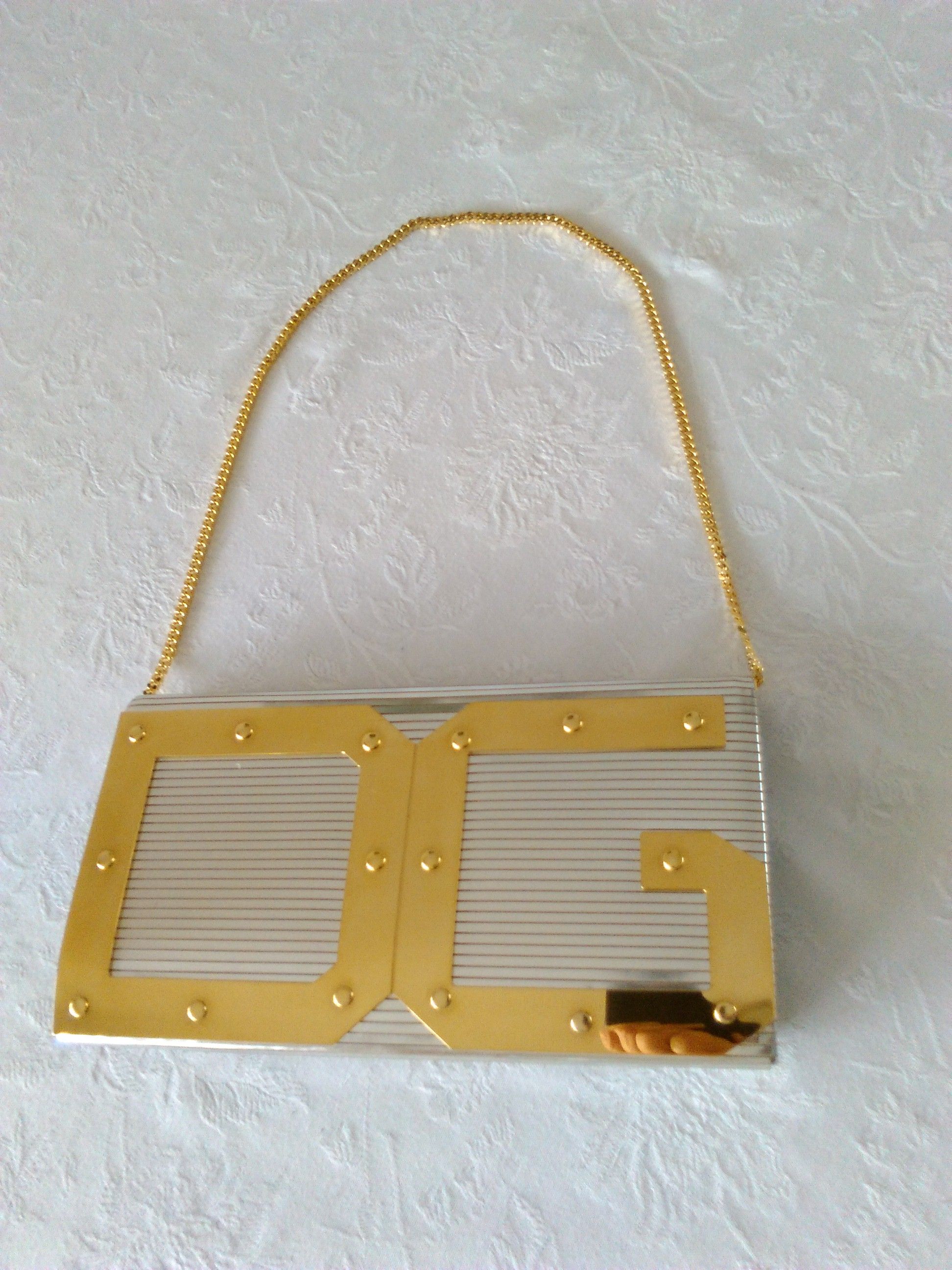 Preowned Dolce & Gabbana Python Panelled Epi Leather Clutch Silver 2