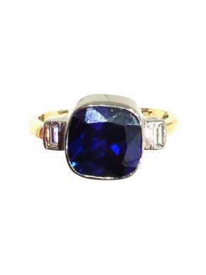 Bespoke 3ct Tanzanite & Diamond trilogy ring