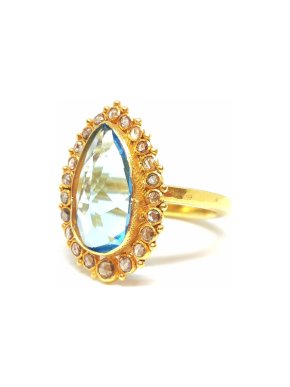 Pippa Small 5.3ct blue topaz and diamond ring