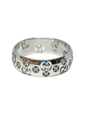 Gucci 18ct gold Icon GG logo ring