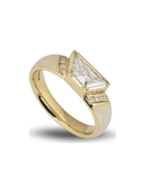 Bespoke Yellow Gold Trapezium Cut Diamond Enamel Ring