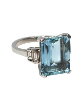 Bespoke 18ct white gold Aquamarine & Diamond ring