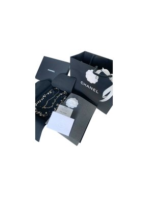 Chanel Chain trim Faux Pearl Trimmed Leather Chain Necklace