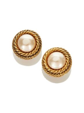Chanel Vintage 80's Faux Pearl Woven Gold Tone Clip-on Earrings