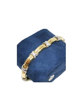 Bespoke diamond and gold hugs and kisses style bracelet