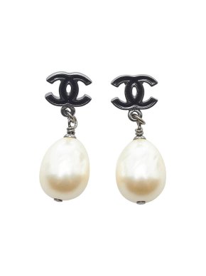 Chanel Spring 2011 CC Faux Pearl Clip-On Earrings
