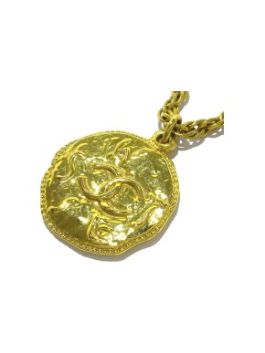 Chanel CC Round Pendant Necklace