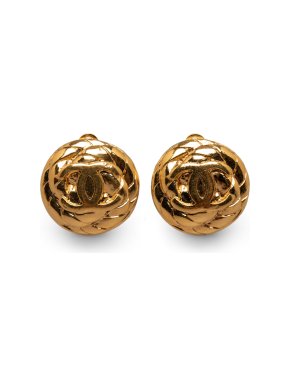 Chanel Vintage Gold Plated Quilted CC Clip On Earrings