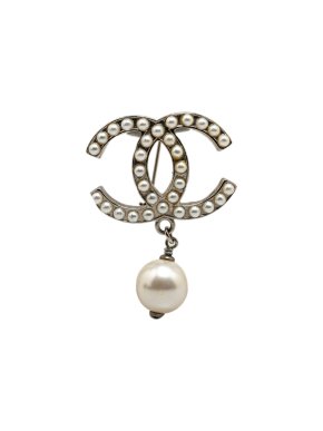 Chanel Pearl Embellished Brass CC Faux Pearl Brooch