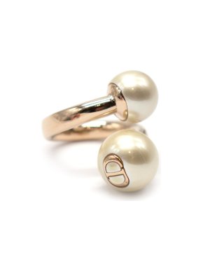 Dior Wrap Faux Pearl Ring 1
