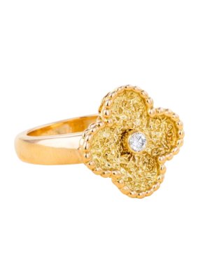 Van Cleef Vintage Alhambra Diamond Set Yellow Gold Ring 1