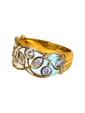 Kutchinsky Marquis And Round Diamond Set Gold Ring 1