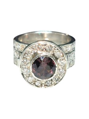 18ct White Gold Diamond & Tourmaline Ring