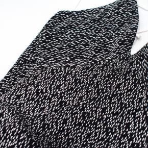 Galvan Black & White Textured Low Back Gown 6