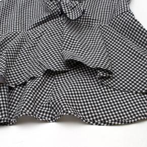 Pinko Gingham Sleeveless Tie-front Top 4