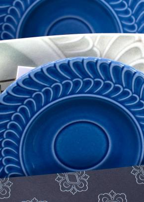 Buccellati Ginori Set of Two Porcelain Tea Cups and Saucers 6