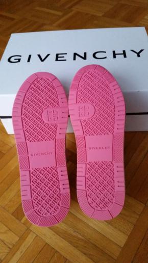Givenchy Pink and White 1TR Sneakers 4