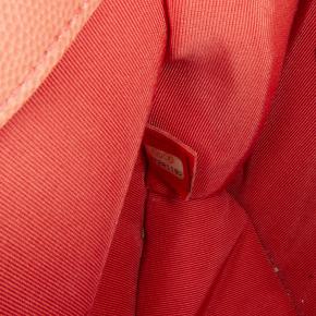 Chanel Pink Ombre Caviar Sunset On The Sea Belt Bag 8