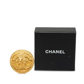 Chanel Gold Tone CC Round Brooch 3