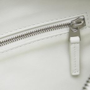 Bottega Veneta White The Twist 8