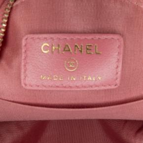 Chanel Pink CC Quilted Lambskin Round Pearl Clutch with Chain 6