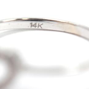 Bespoke White Gold/Diamond Heart Ring Size 47 7