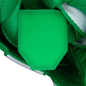 Bottega Veneta White and Green Maxi Intrecciato Canvas Webbing Cassette Bag 7