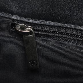 Chanel Black Patent Leather Medium Reverso Boy Bag 10