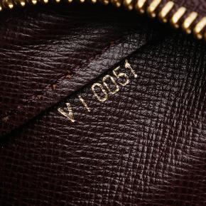 Louis Vuitton Brown Taiga Baikal Clutch 7