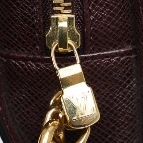 Louis Vuitton Brown Taiga Baikal Clutch 9