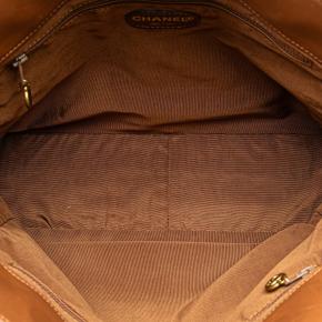 Chanel Brown Vintage  CC Lambskin Tortoise Handle Tote Bag 4