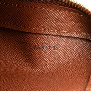 Louis Vuitton Brown Monogram Orsay Clutch 6