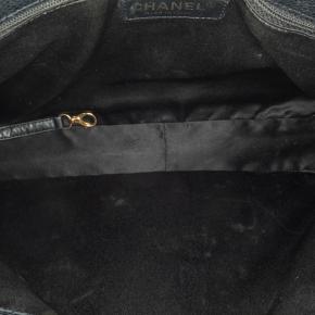 Chanel Black Caviar Leather Grand Shopping Tote 6