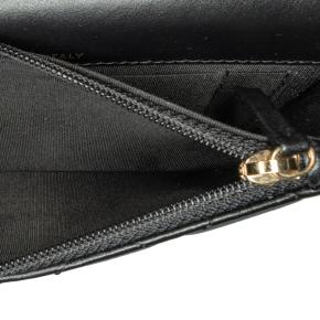 Chanel Black CC Lambskin About Pearls Card Holder On Chain 6