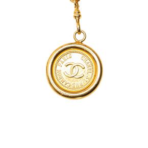 Chanel Vintage Gold Plated Medallion Leather Woven Chain Belt 3