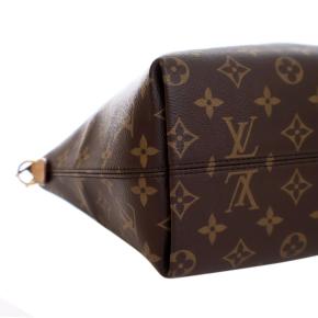 Louis Vuitton Monogram Boetie PM 9