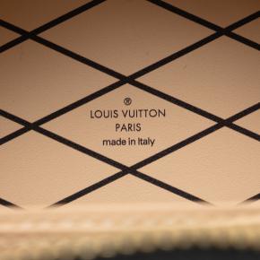 Louis Vuitton Black Vernis Mini Boite Chapeau Souple Crossbody Bag 6