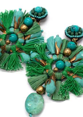 Ranjana Khan Green Embellished Clip Earrings 3
