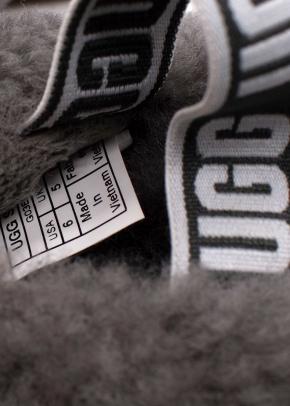 UGG Grey Kids fluffy Slides 8