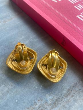 Chanel Vintage Gold Plated Brass CC Earrings 2