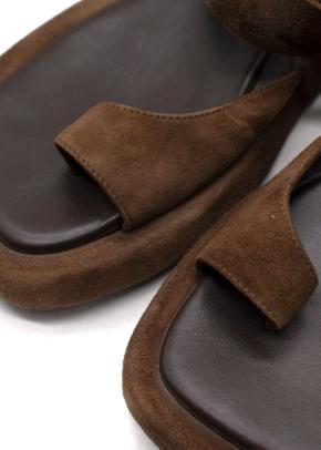 Gia/ RHW Khaki Suede Sandals 9