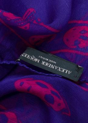 Alexander McQueen Skull Foulard in Pink and Purple 7