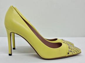 Gucci Yellow Studded Leather Malaga Pointed Toe Pumps 3