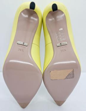 Gucci Yellow Studded Leather Malaga Pointed Toe Pumps 6