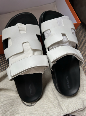 Hermes White Leather Chypre sandals 2