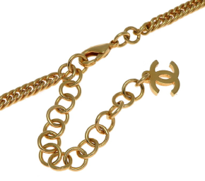 Chanel Navy CC Gold-Tone Pendant 5