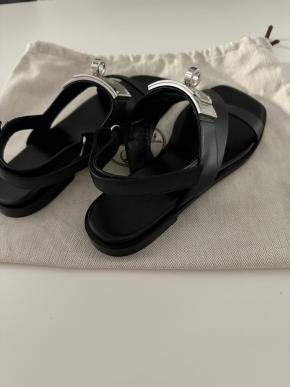Hermes Oversized Kelly Buckle Black Sandals 3
