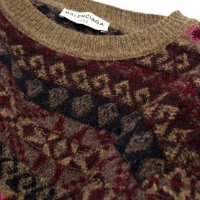 Balenciaga Oversized Geometric Knit jumper 7