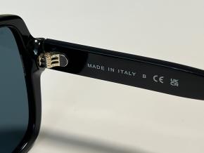 Chanel Black 5408 Square Sunglasses. 5