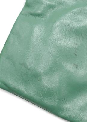 Chanel Small Green 22 Handbag 19